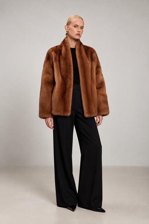 Chaqueta corta de visón