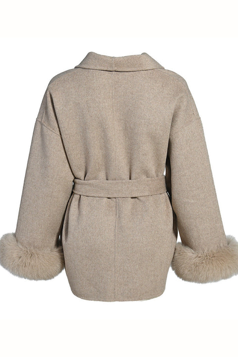 Short Cashmere Coat with Fur