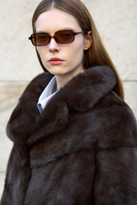 Manteau court en fourrure de vison