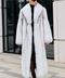 Long manteau blanc en fourrure de renard