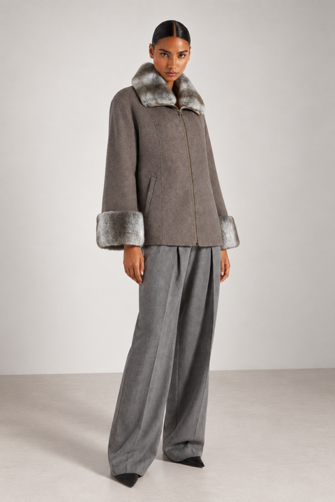 Cappotto corto bianco in cashmere