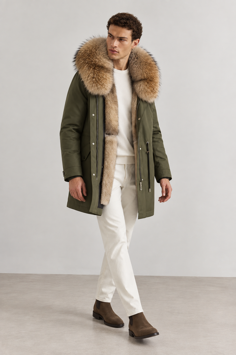 Parka negra de piel forrada para hombre